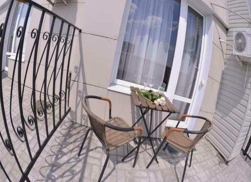 Balcony Photo