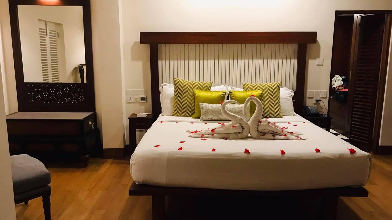 Thisara Resort & Yala Safari