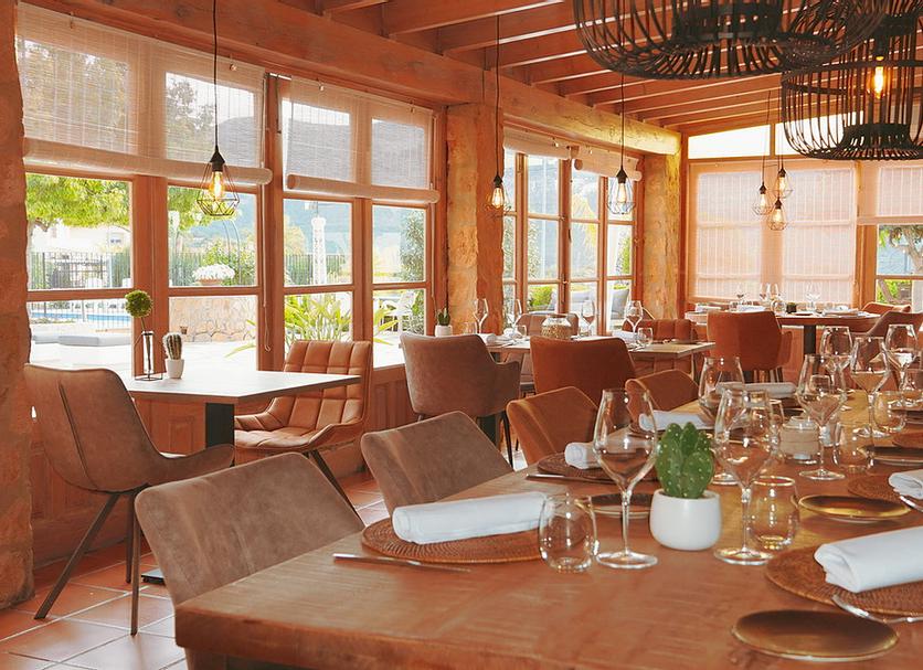 Dining room Photo