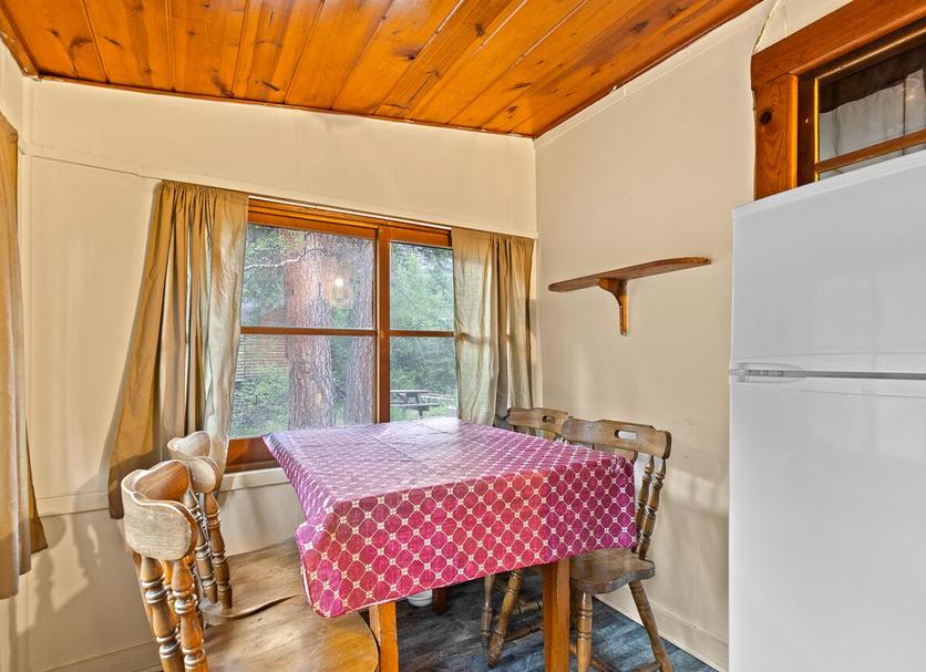 Dining room Photo