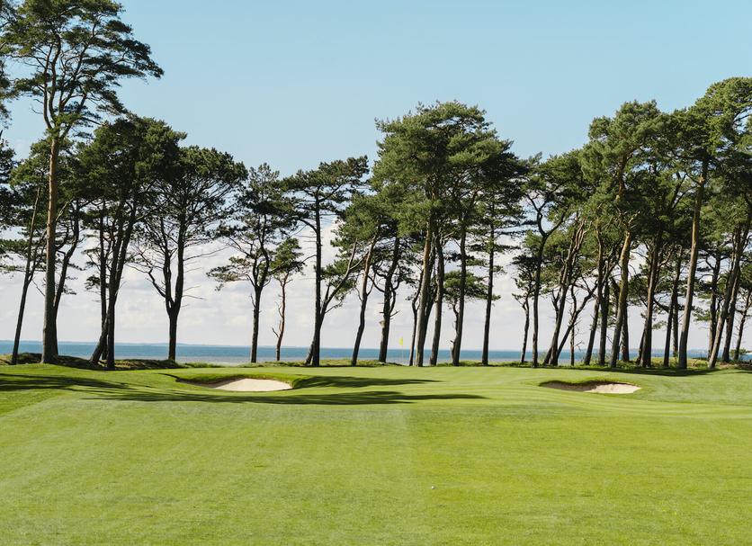 Golf course Photo