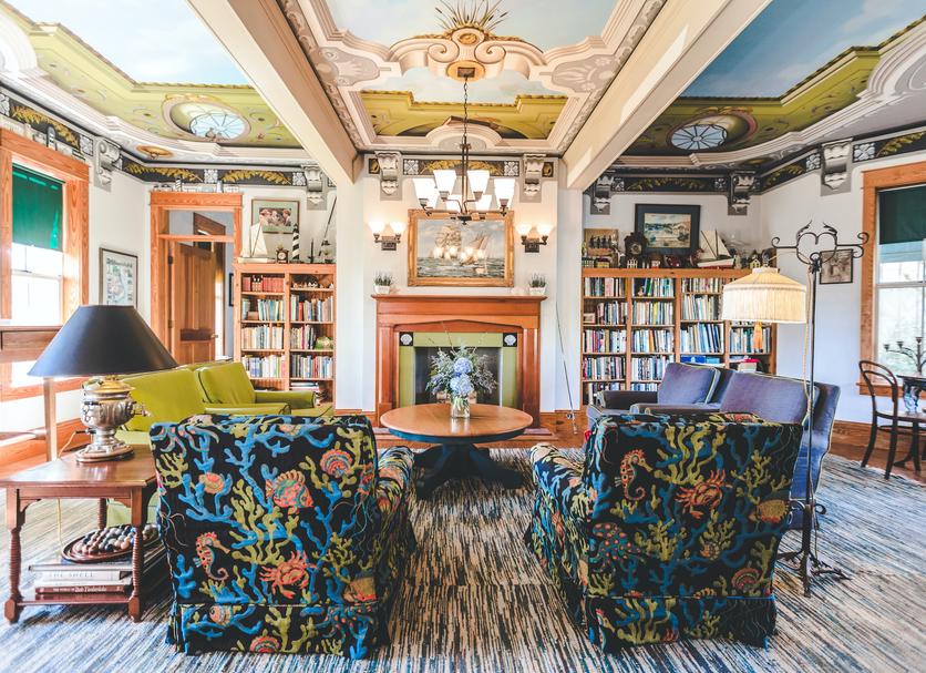 Lounge Photo