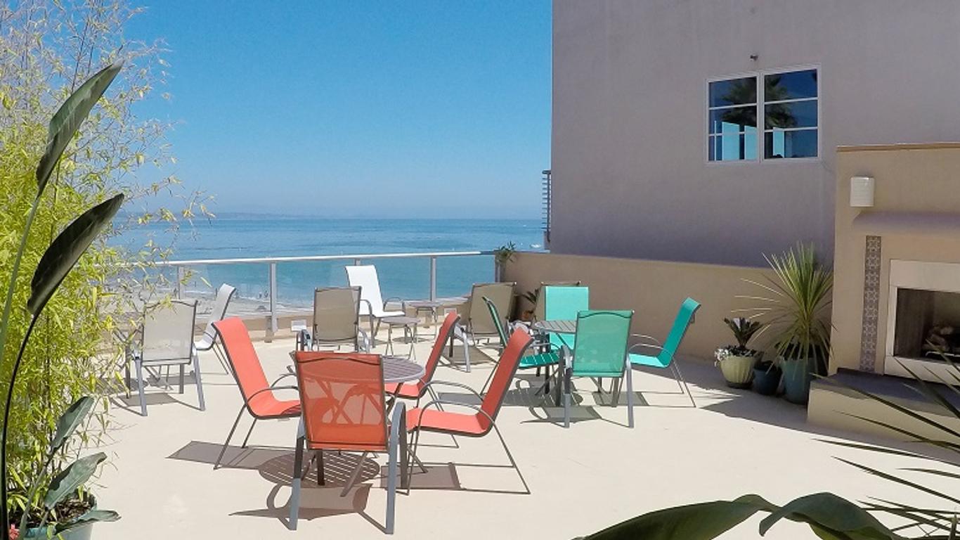 Capitola Beach Suites