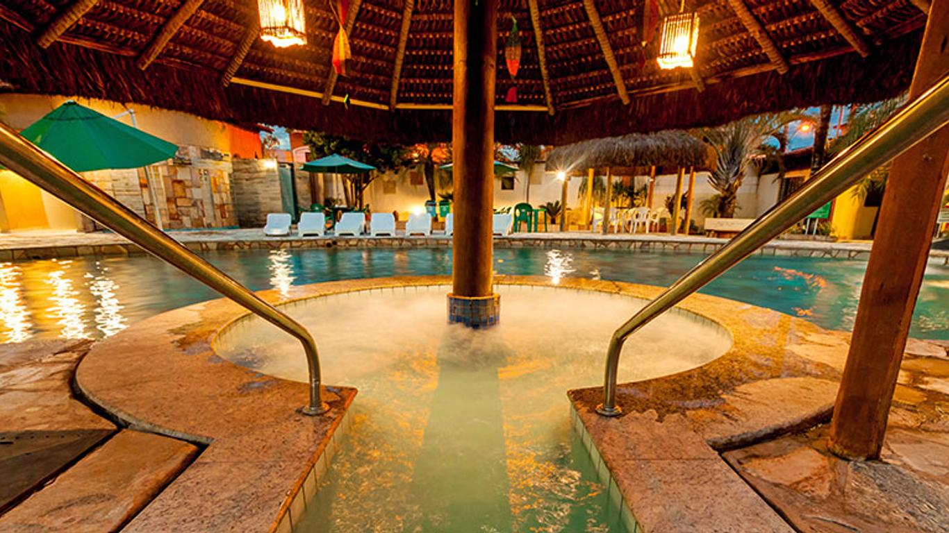 Caldas Novas: The Oasis of Thermal Springs is one of the best wellness thermal baths in Rio de Janeiro