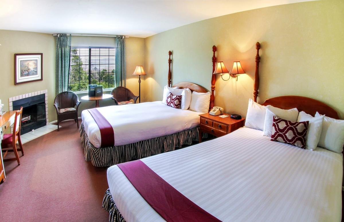 Cambria cheap pines lodge
