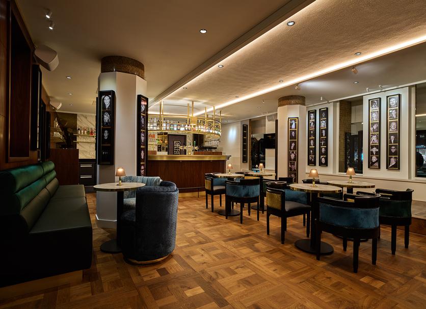 Bar Photo
