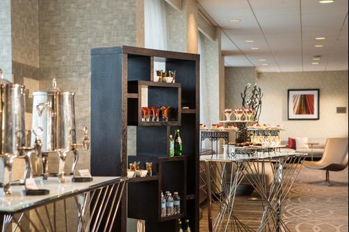 Washington Dulles Marriott Suites - Herndon - Conference room