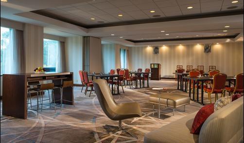 Washington Dulles Marriott Suites - Herndon - Conference room