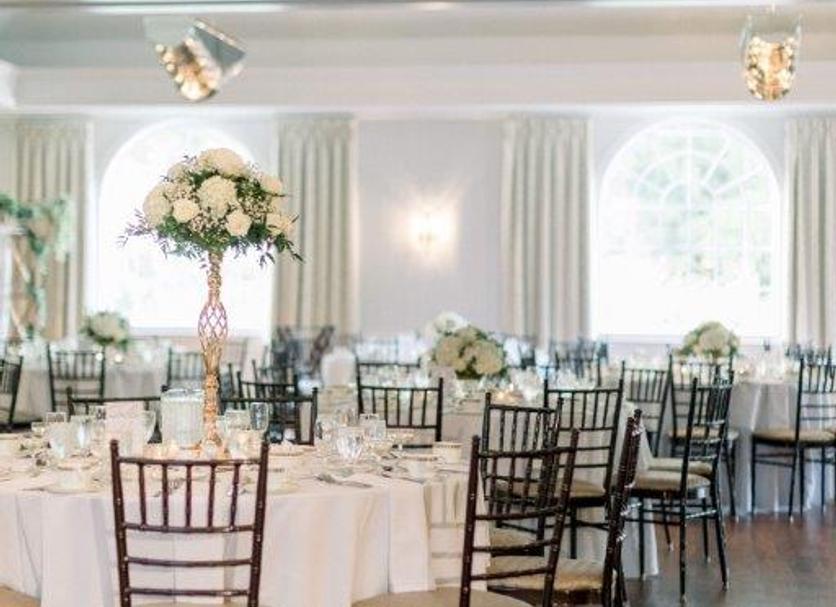 Banquet hall Photo