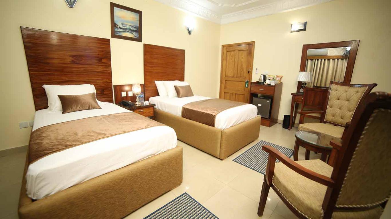 World Inn Karachi