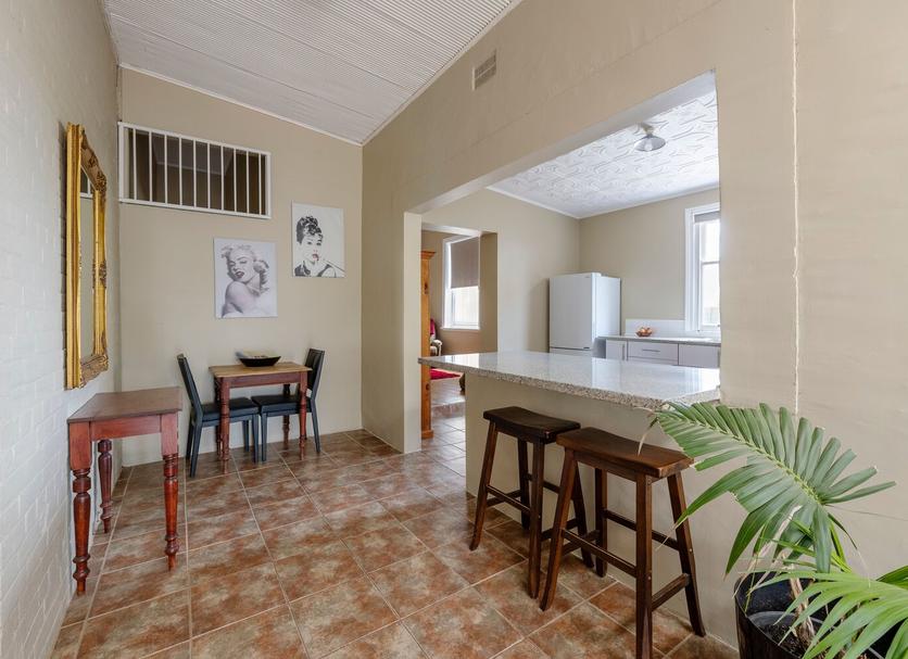 Dining room Photo