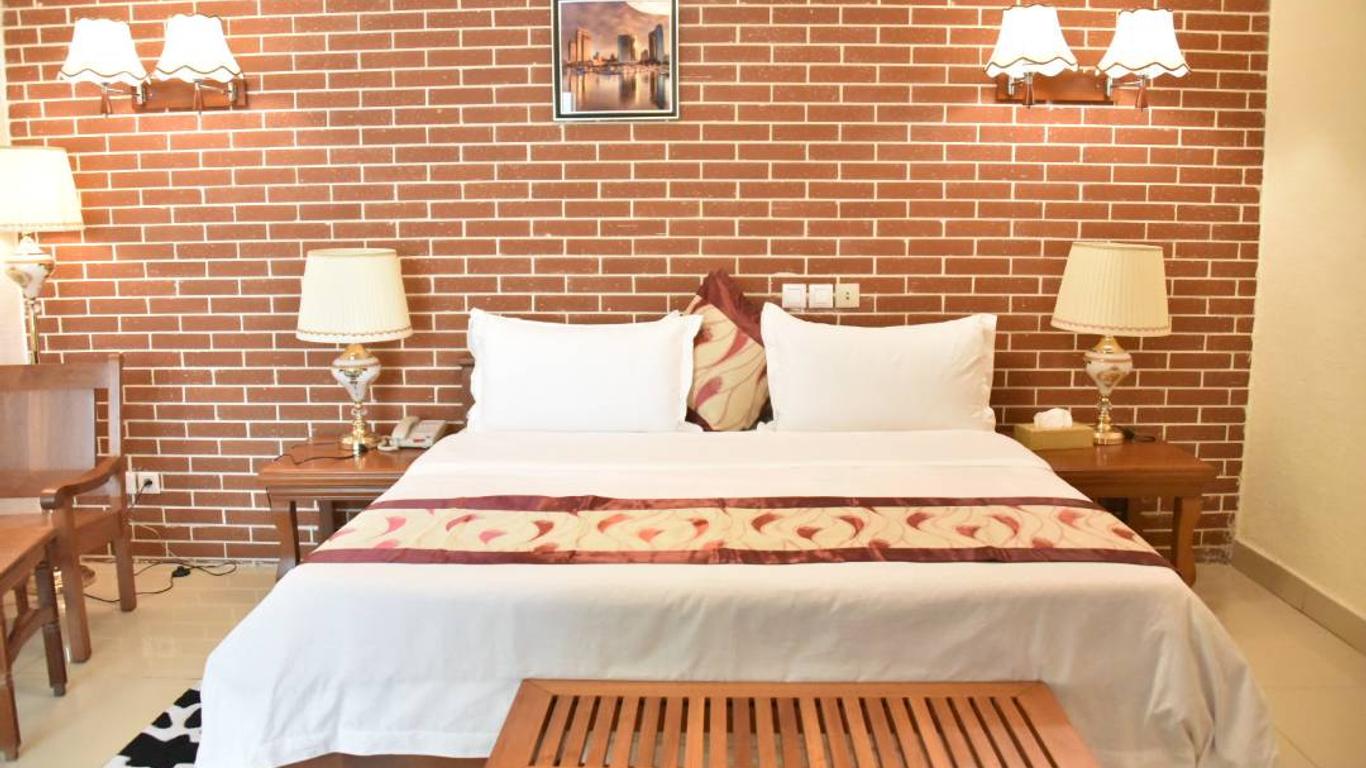 Grand Hôtel Aéroport, Douala