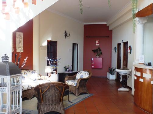 Pico Da Urze - Calheta - Front desk